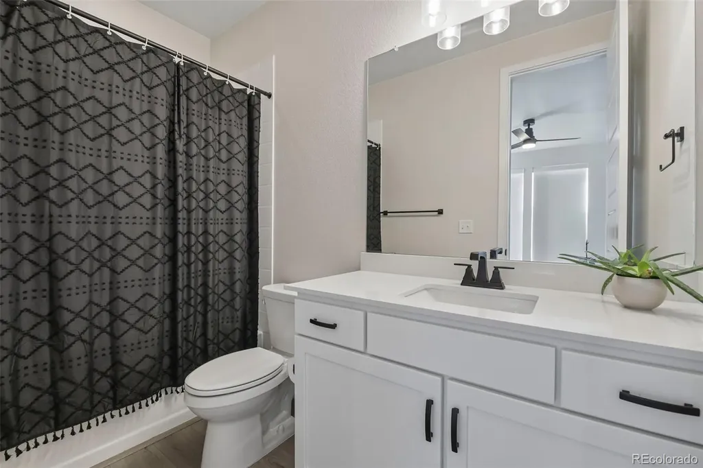 5195 Queen Court Arvada CO 80002