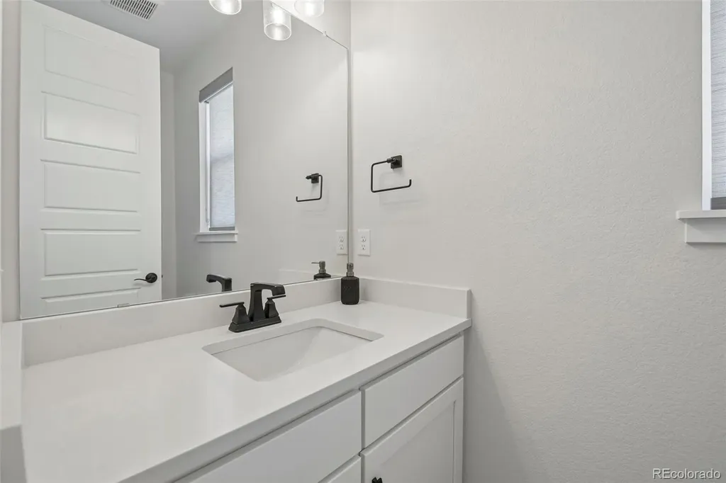 5195 Queen Court Arvada CO 80002