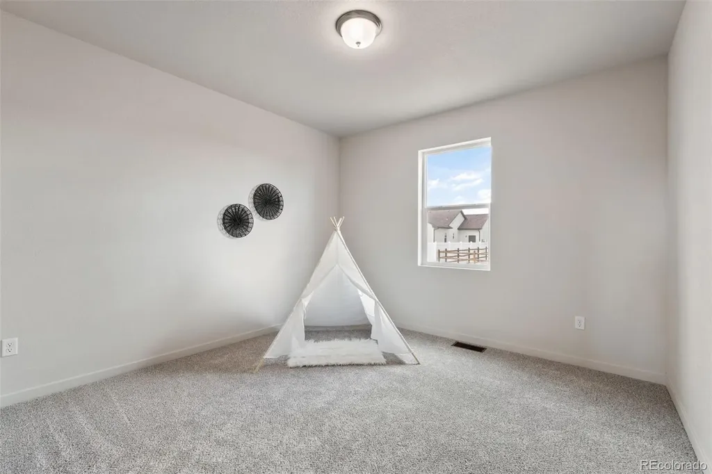 729 Campbell Lane Pueblo CO 81007