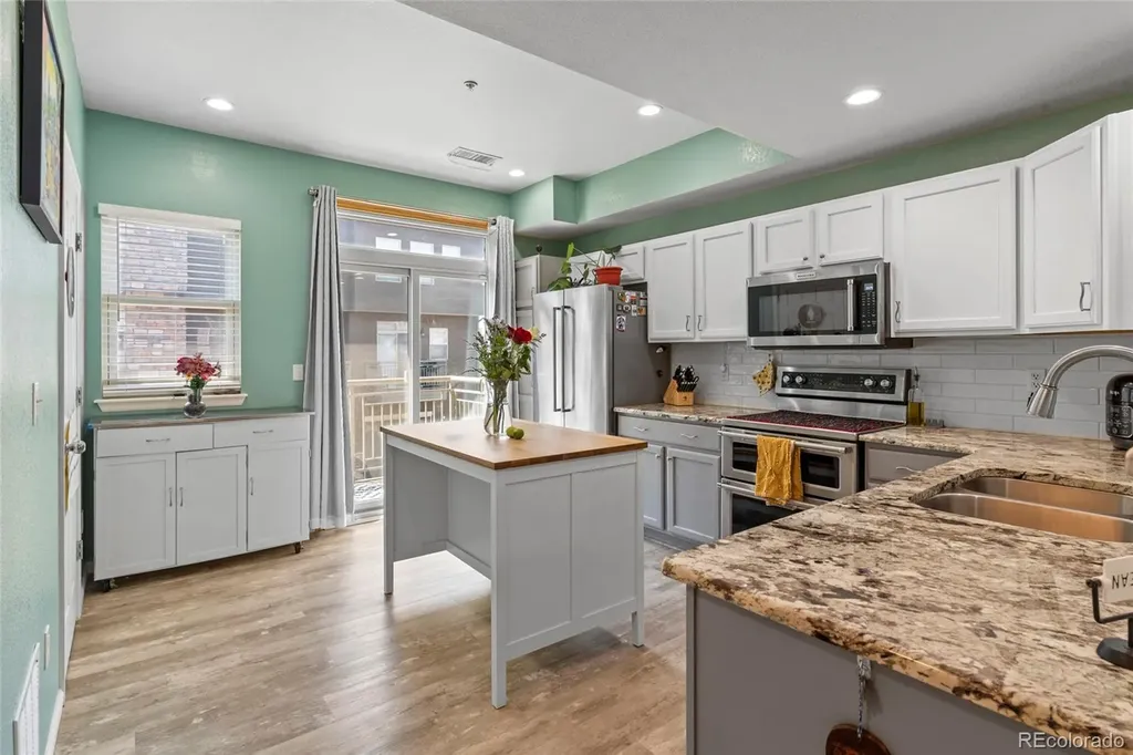 18727 E Yale Circle Aurora CO 80013
