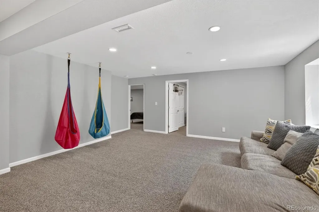 6818 Lupine Way Arvada CO 80007