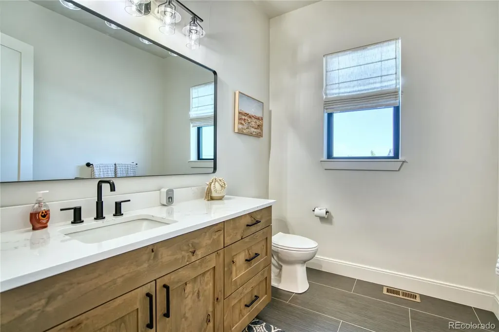 8102 Dreamers Ridge Road Longmont CO 80504