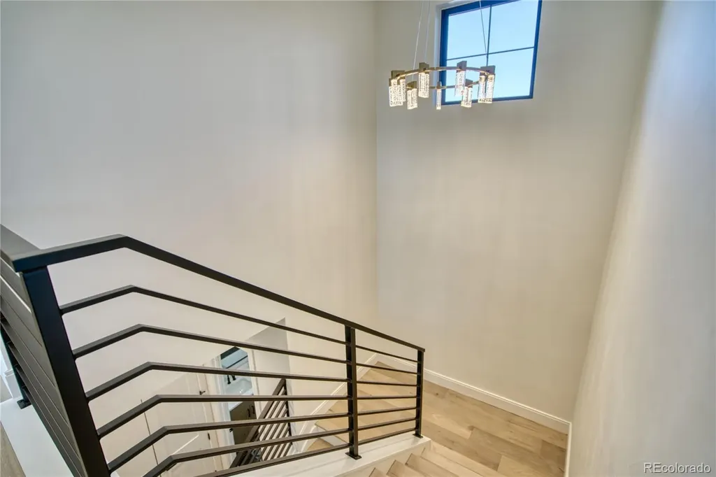 8102 Dreamers Ridge Road Longmont CO 80504