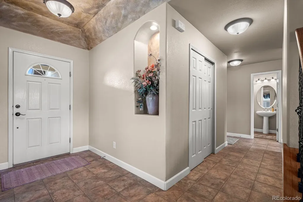 5655 Bridlespur Ridge Place Colorado Springs CO 80918