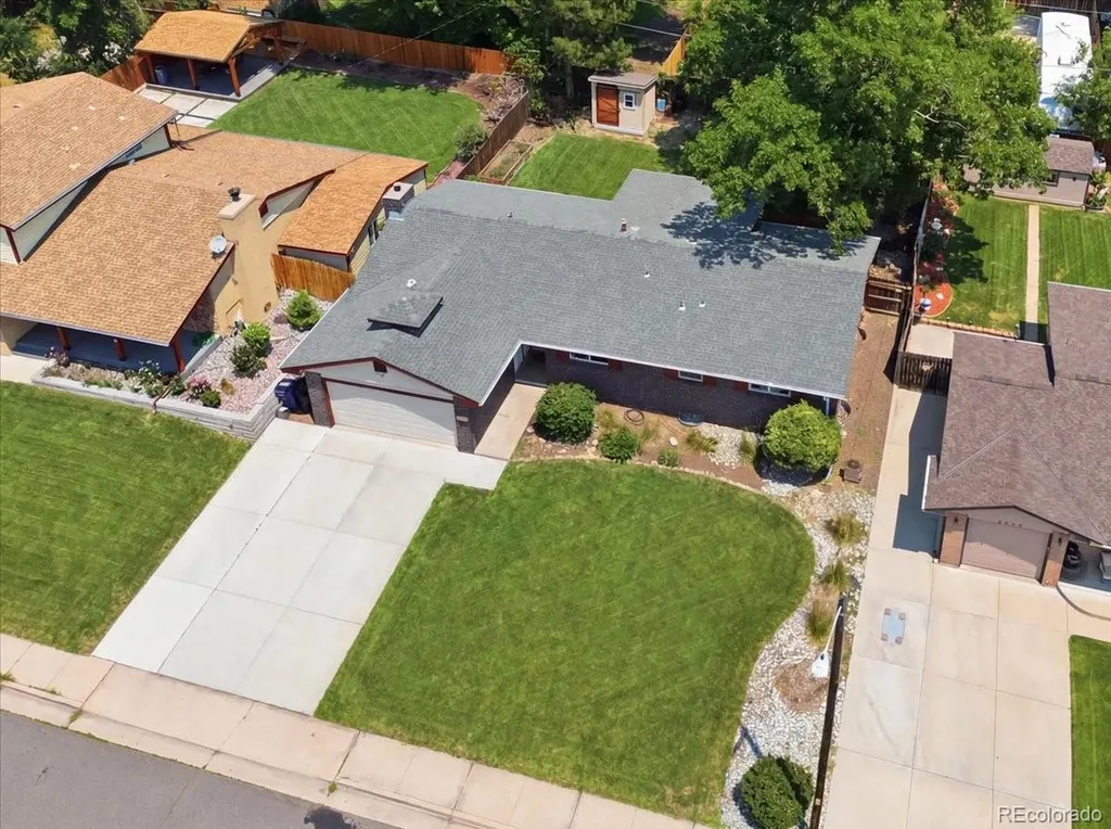 2956 S Fenton Street Denver CO 80227