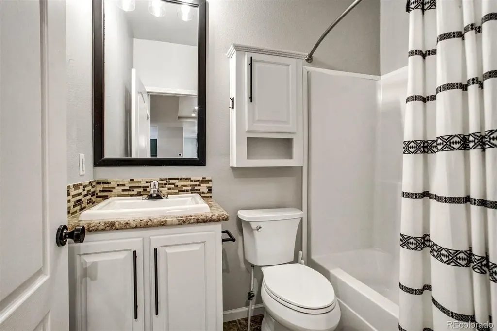 4998 Chippewa Drive Larkspur CO 80118
