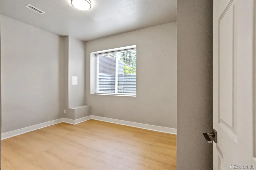 4998 Chippewa Drive Larkspur CO 80118