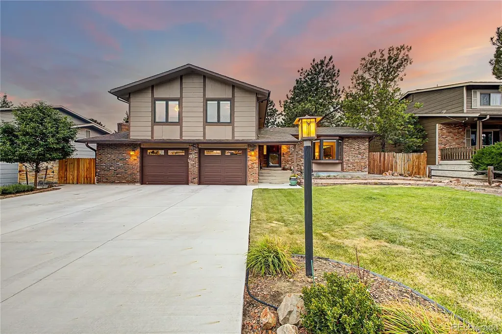 425 Grey Eagle Drive Colorado Springs CO 80919