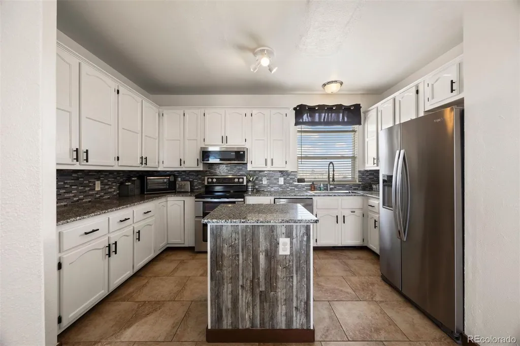 69255 E County Road 34 Byers CO 80103