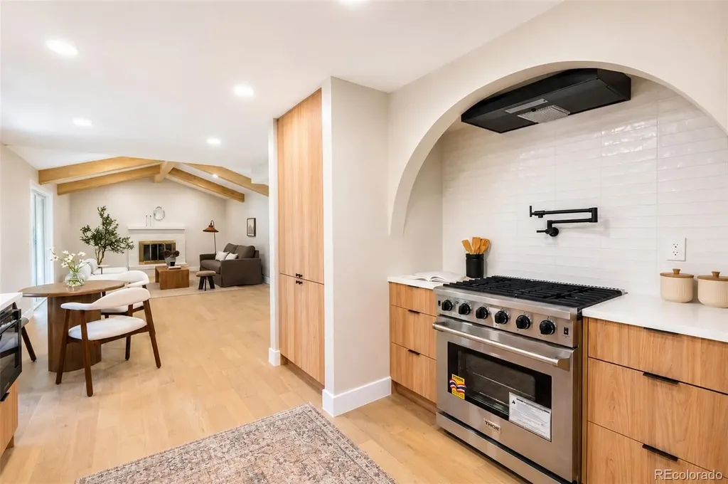 6586 S Cherry Way Centennial CO 80121