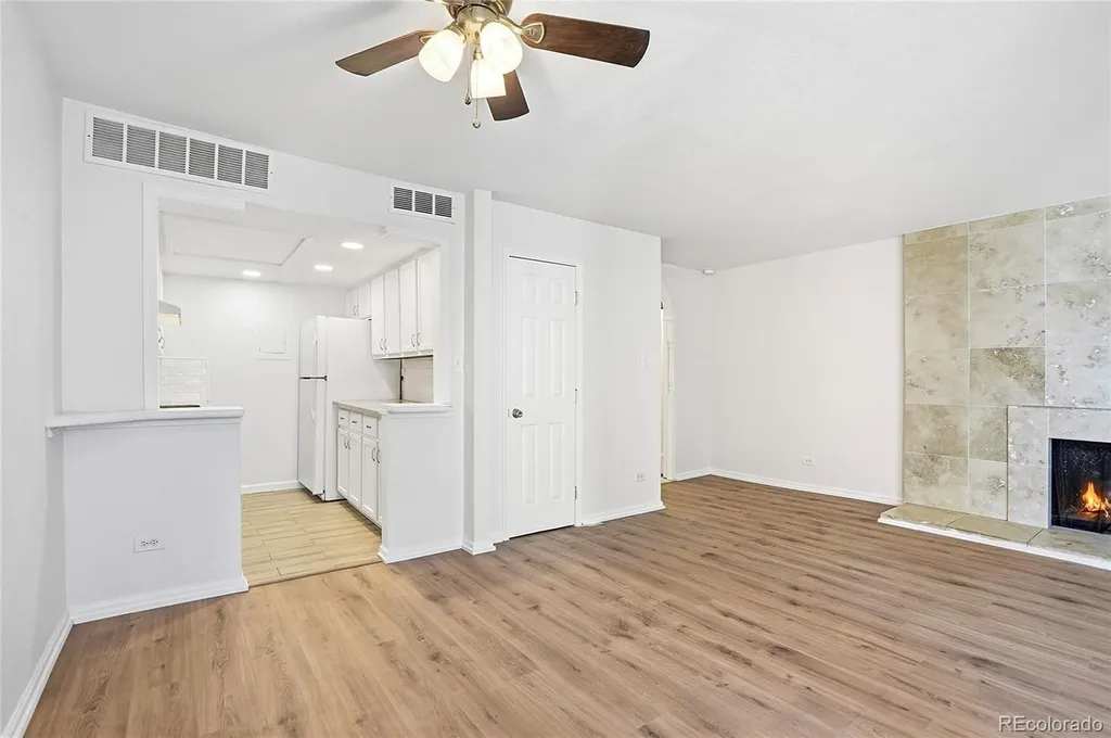 3436 S Locust Street Denver CO 80222