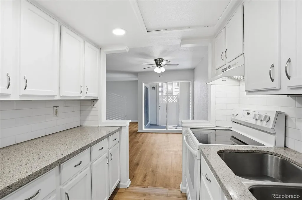 3436 S Locust Street Denver CO 80222