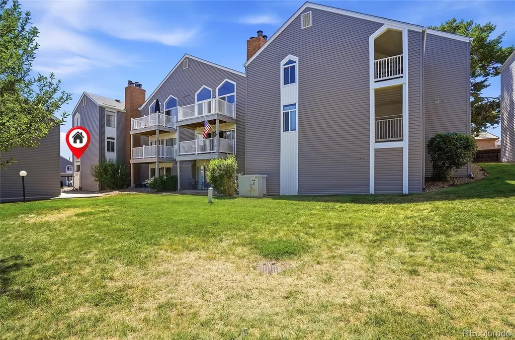 3436 S Locust Street Denver CO 80222