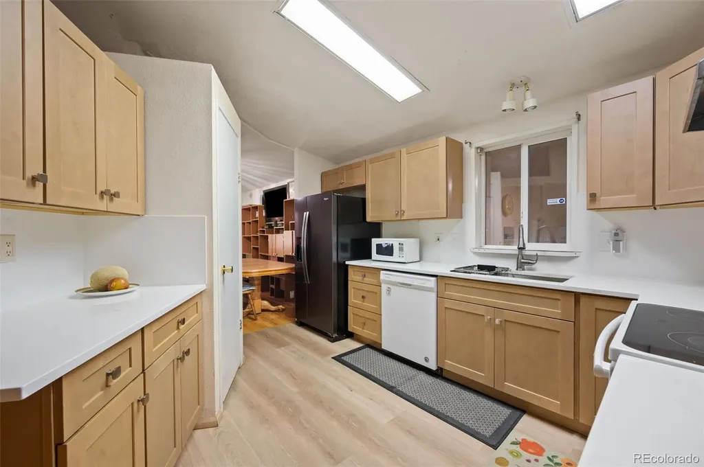 2884 W Iliff Avenue Denver CO 80219