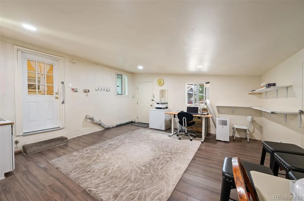 2884 W Iliff Avenue Denver CO 80219