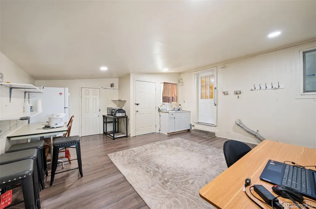 2884 W Iliff Avenue Denver CO 80219