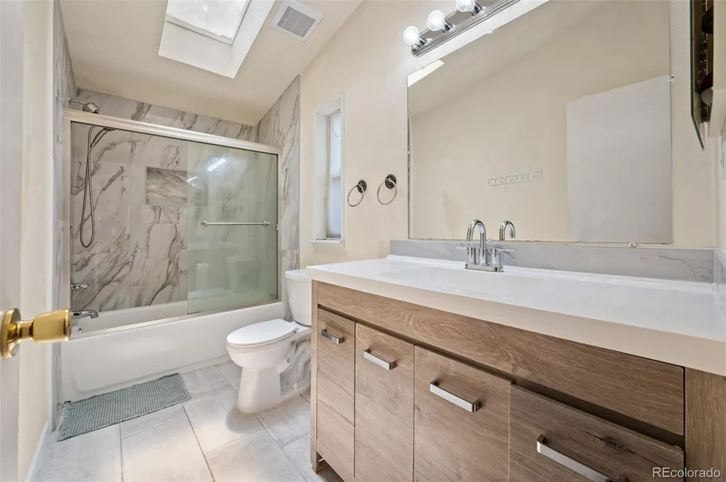 2884 W Iliff Avenue Denver CO 80219
