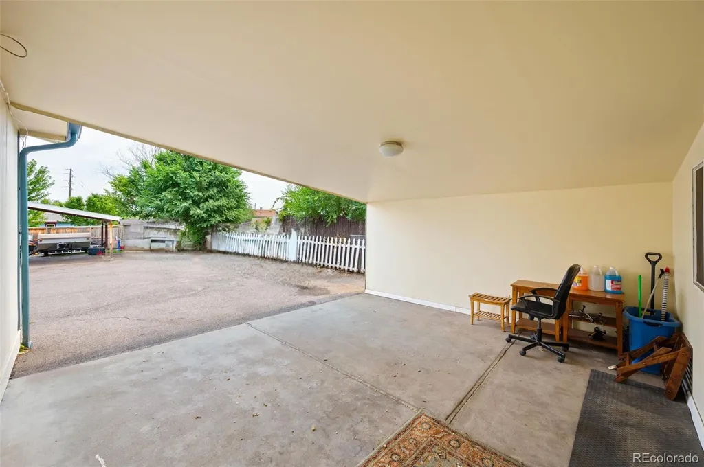 2884 W Iliff Avenue Denver CO 80219