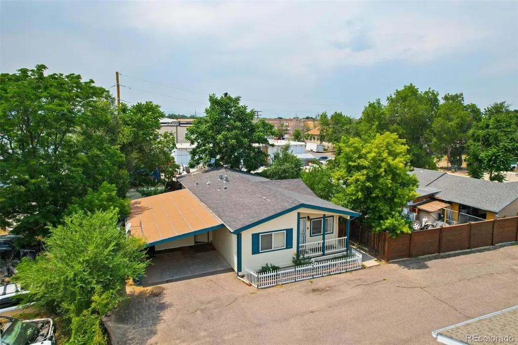 2884 W Iliff Avenue Denver CO 80219