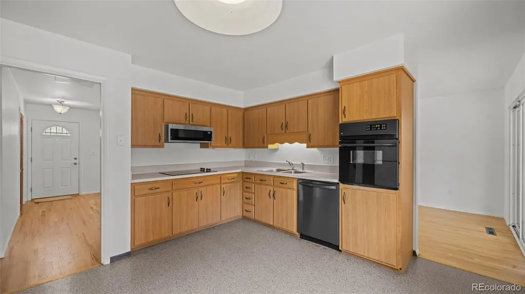 2406 N Circle Drive Colorado Springs CO 80909