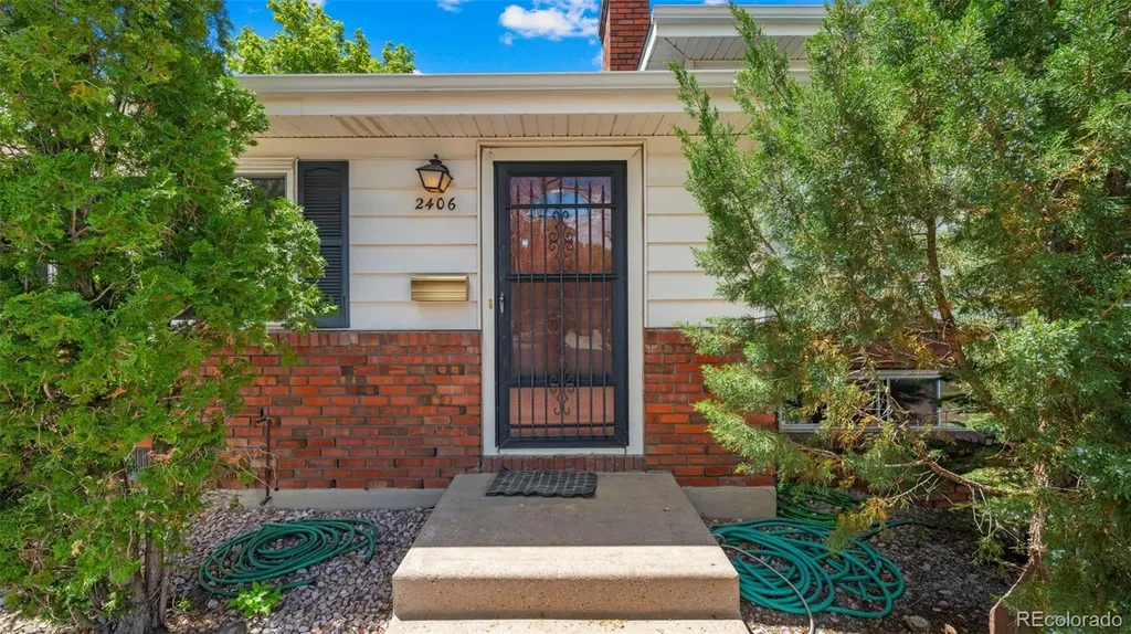 2406 N Circle Drive Colorado Springs CO 80909
