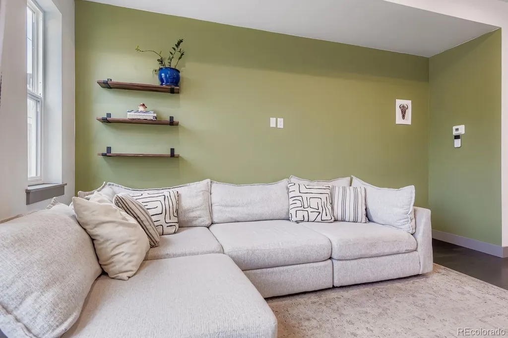 1280 E Hampden Avenue Englewood CO 80113