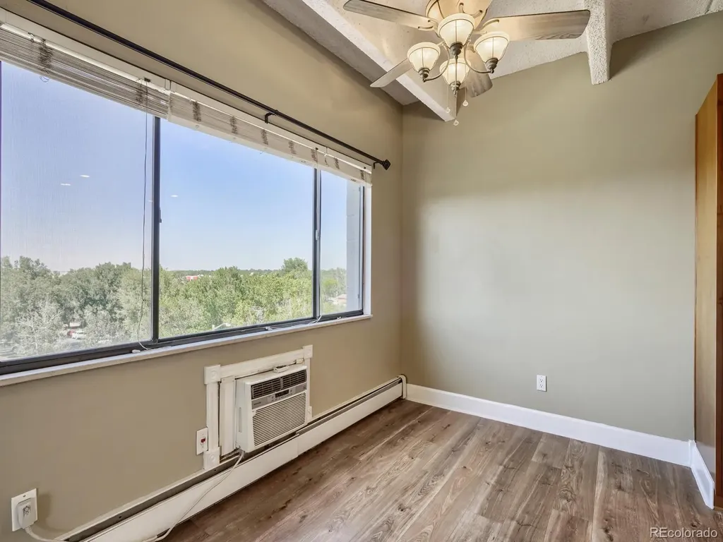 1011 S Ironton Street Aurora CO 80012