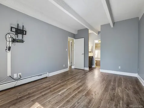 1011 S Ironton Street Aurora CO 80012
