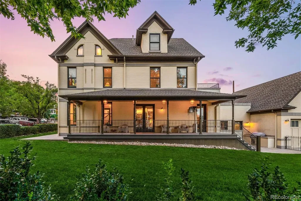 3306 Quivas Street Denver CO 80211