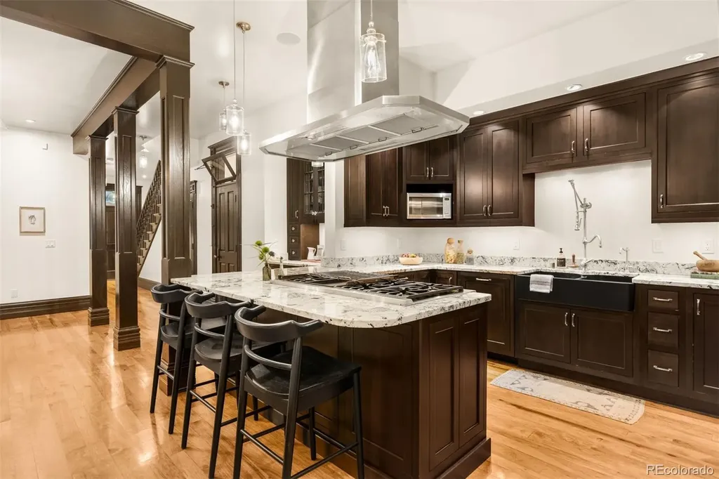 3306 Quivas Street Denver CO 80211