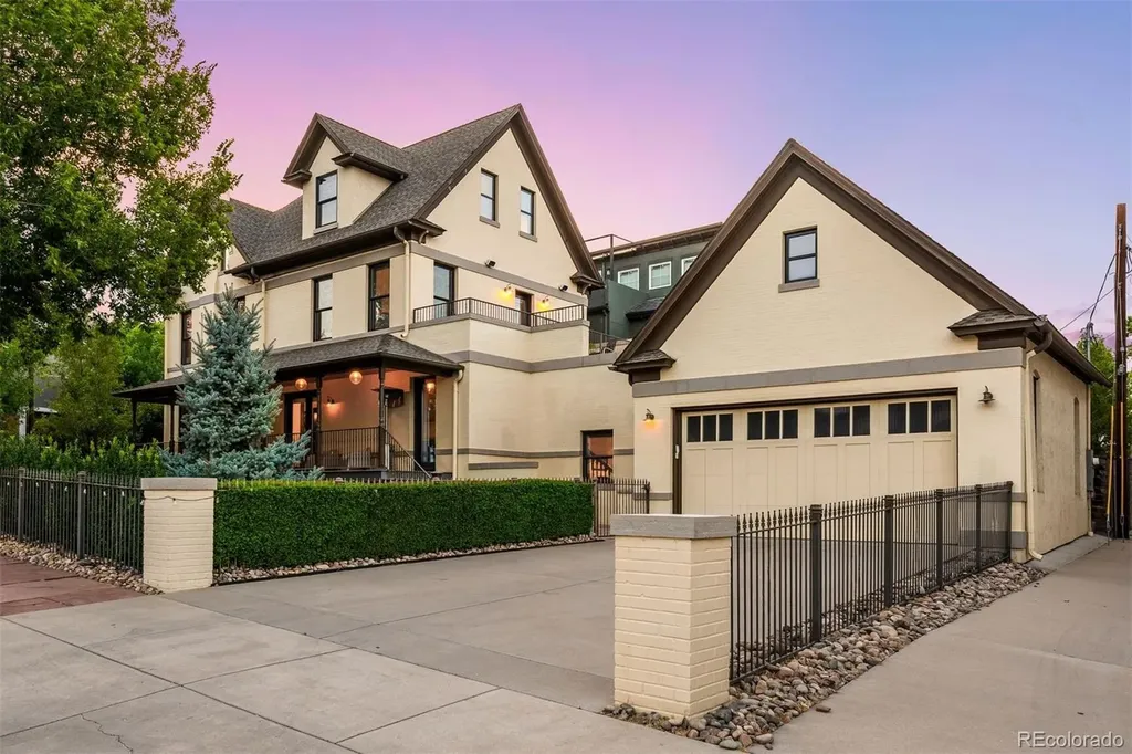 3306 Quivas Street Denver CO 80211