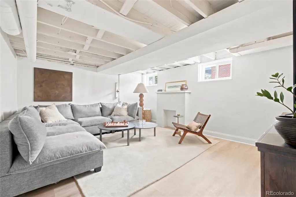 4519 Zuni Street Denver CO 80211