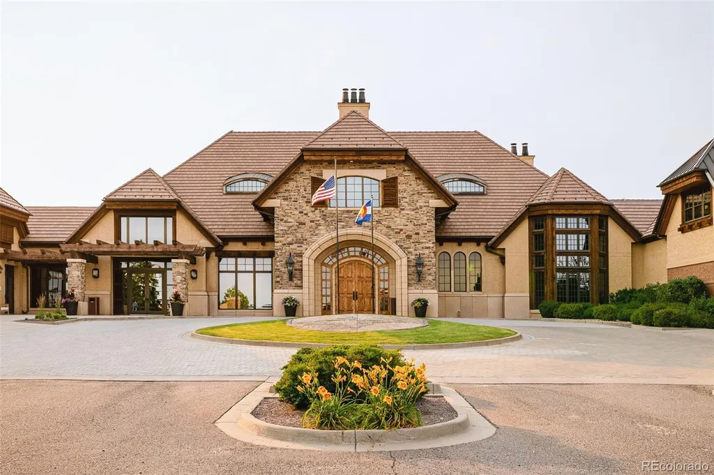 27033 E Mineral Drive Aurora CO 80016