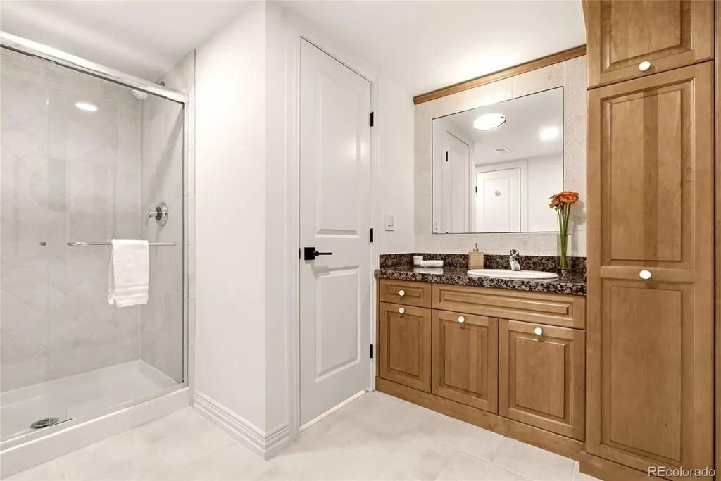 274 Vine Street Denver CO 80206