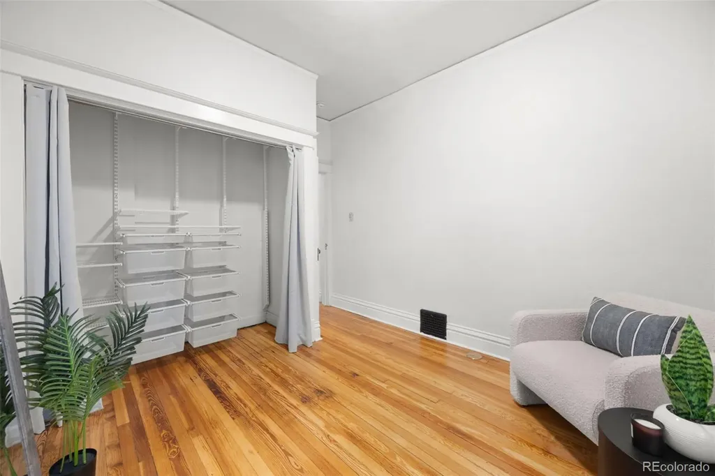 257 Cherokee Street Denver CO 80223