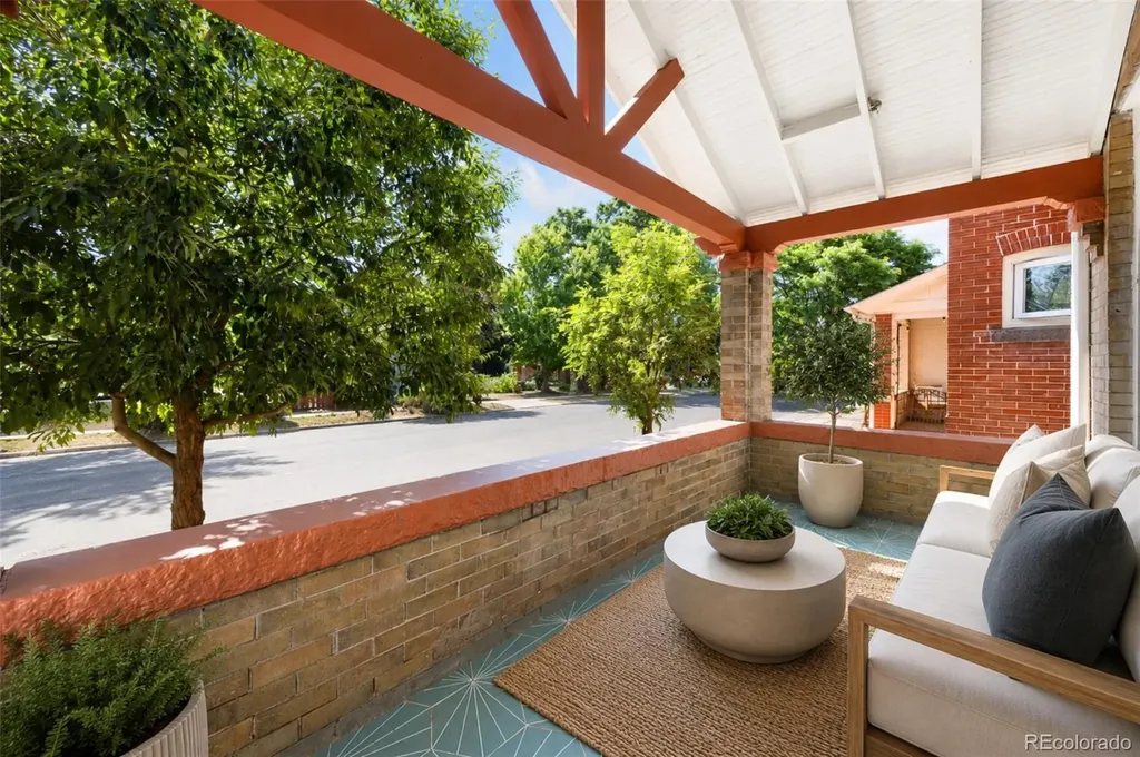 257 Cherokee Street Denver CO 80223