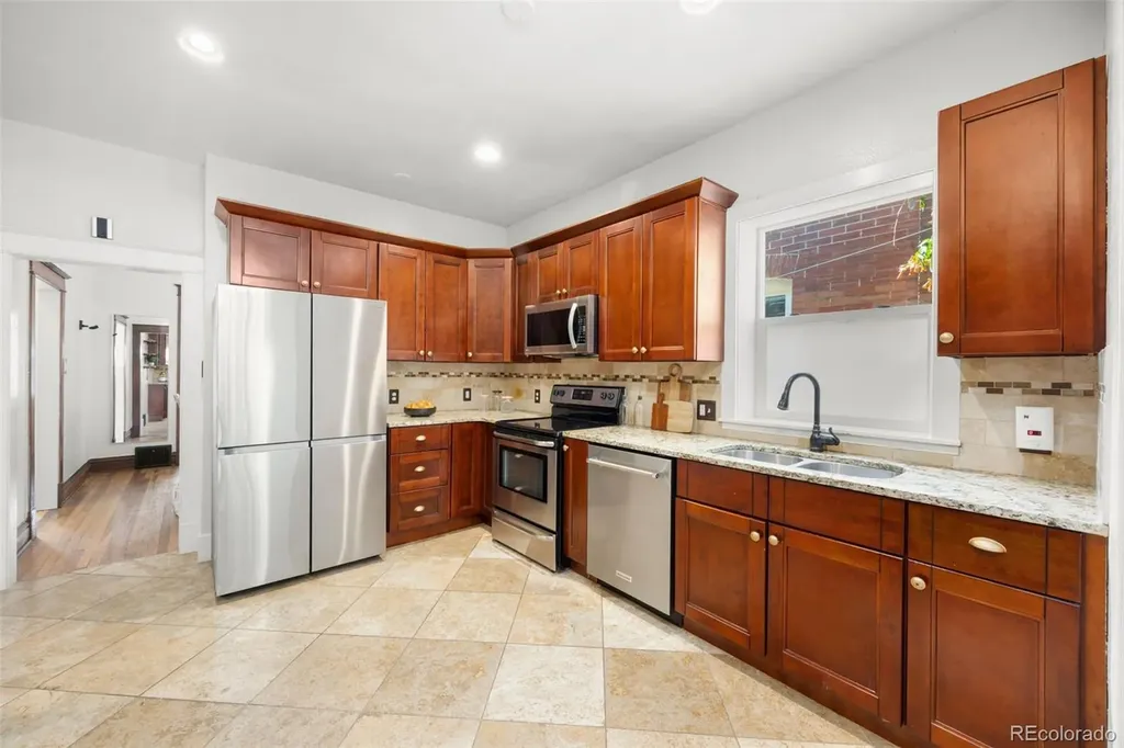 257 Cherokee Street Denver CO 80223