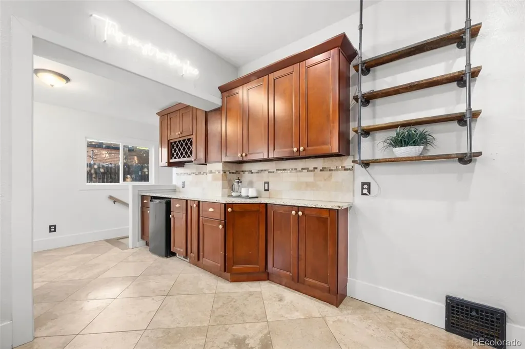 257 Cherokee Street Denver CO 80223