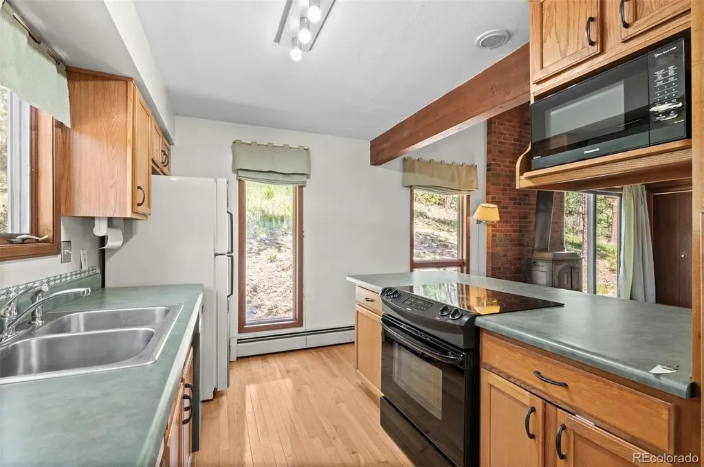 33057 Little Cub Road Evergreen CO 80439