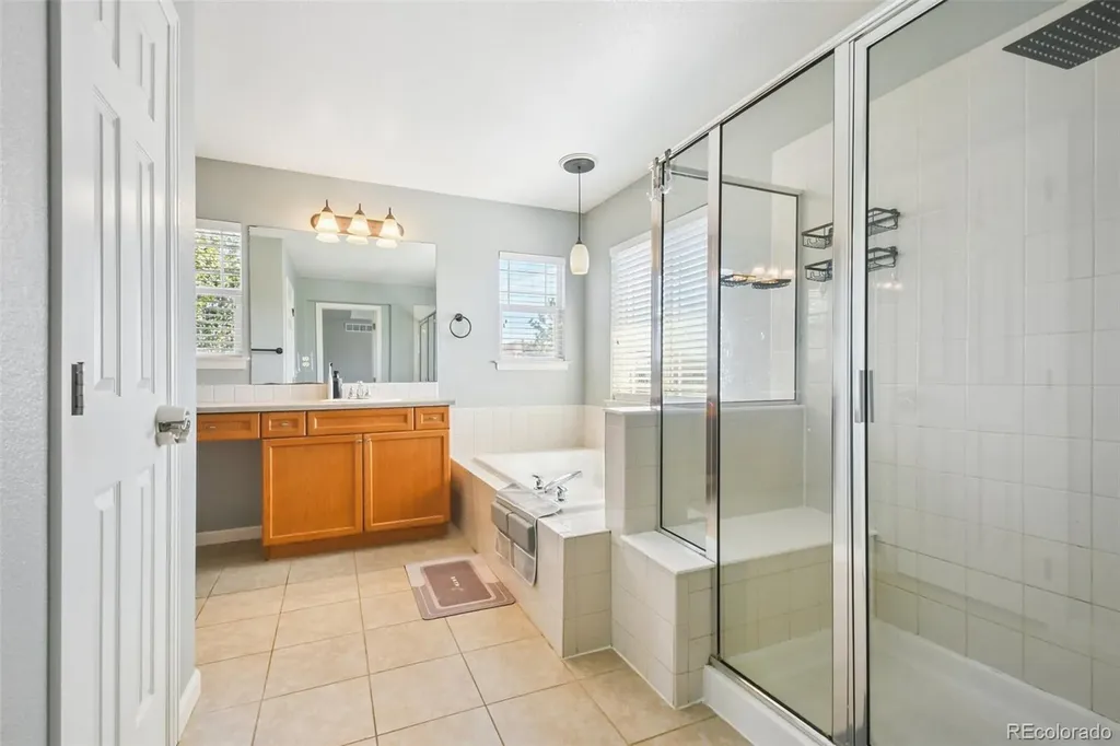 4144 S Liverpool Way Aurora CO 80013