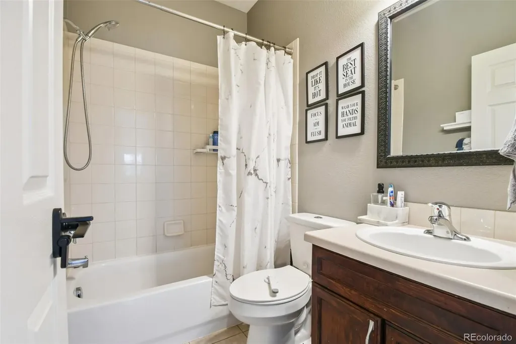 4144 S Liverpool Way Aurora CO 80013