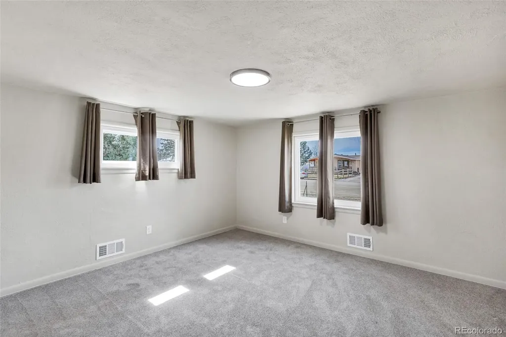 408 Sioux Avenue Simla CO 80835