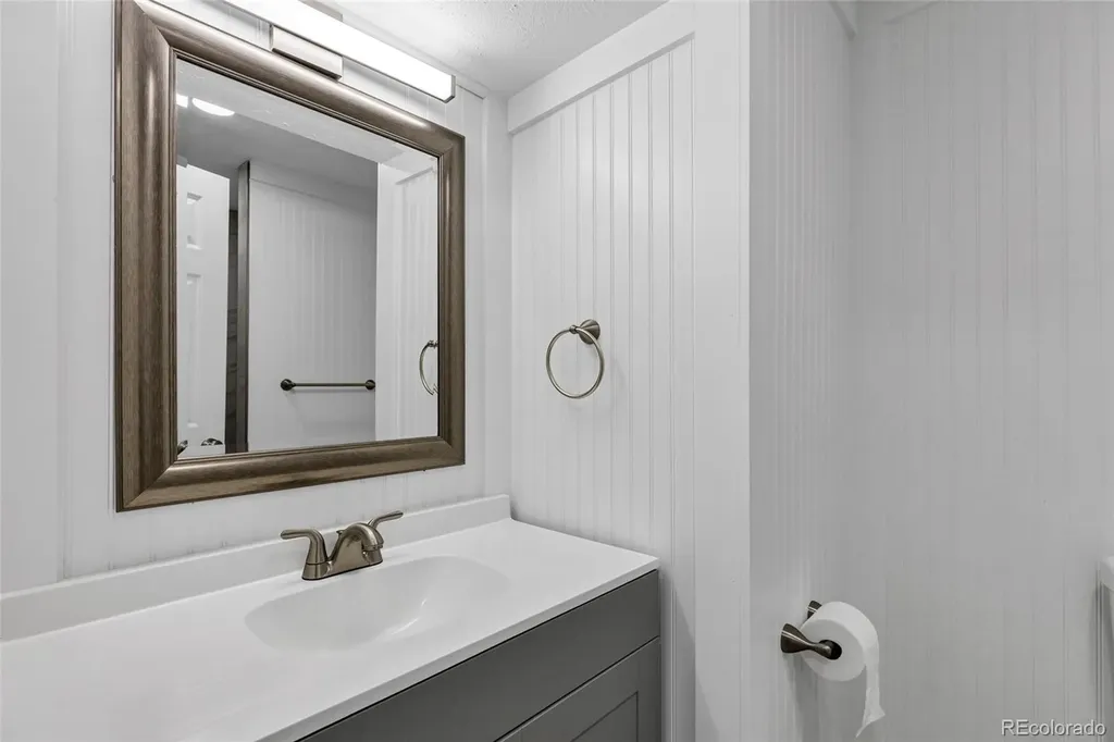 408 Sioux Avenue Simla CO 80835