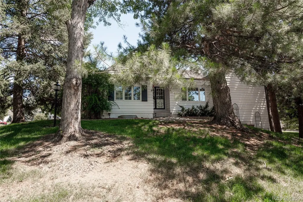 4675 S Yosemite Street Denver CO 80237