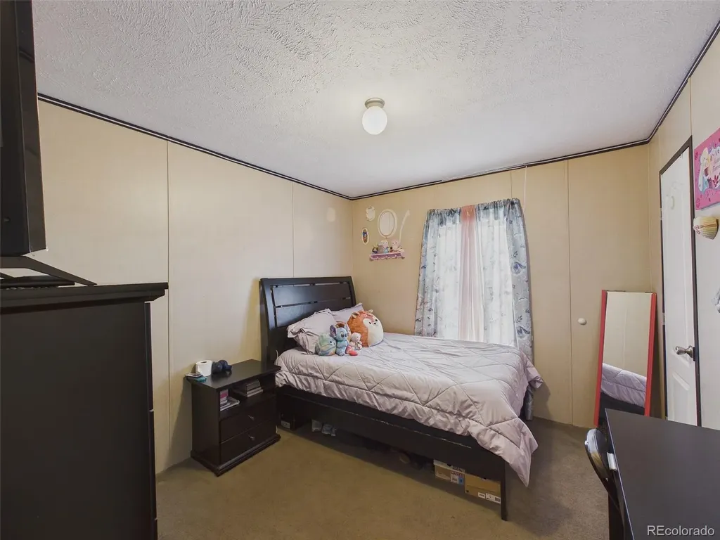 4211 E 100th Avenue Thornton CO 80229