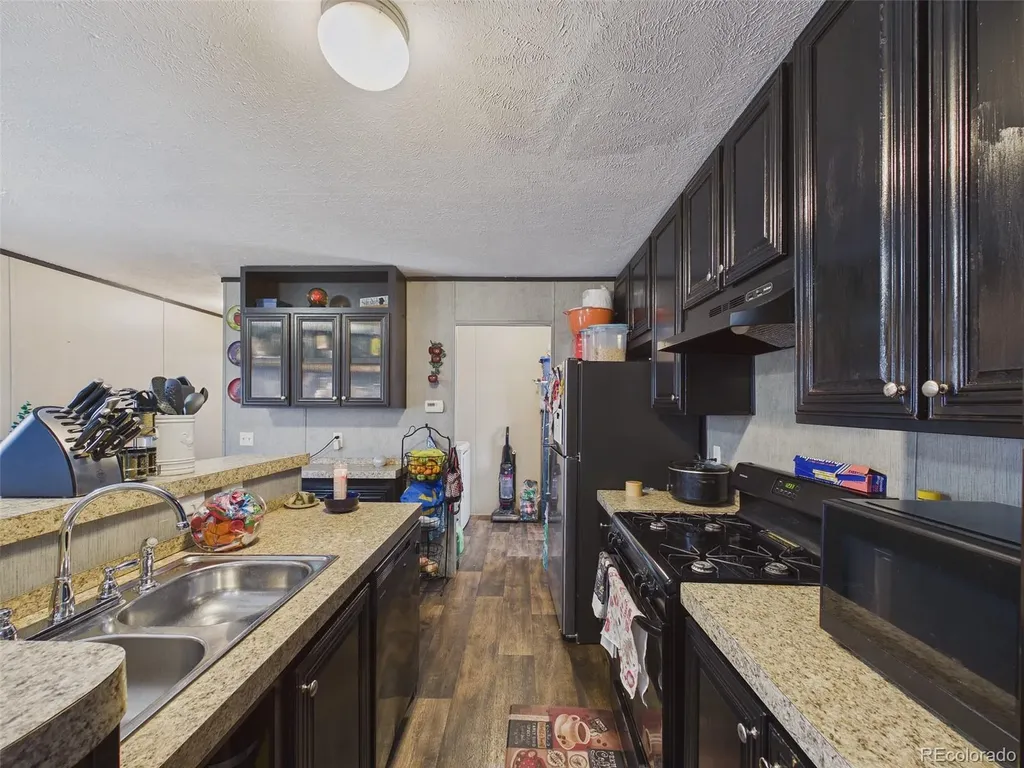 4211 E 100th Avenue Thornton CO 80229