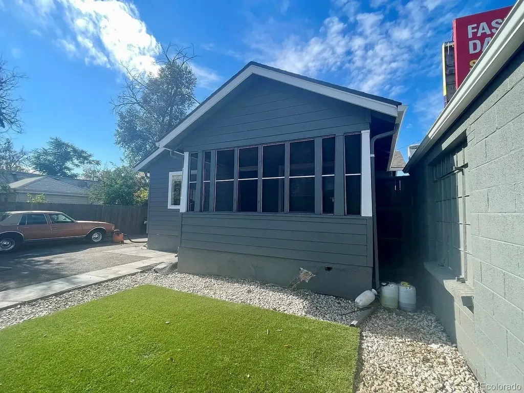 4385 Benton Denver CO 80212