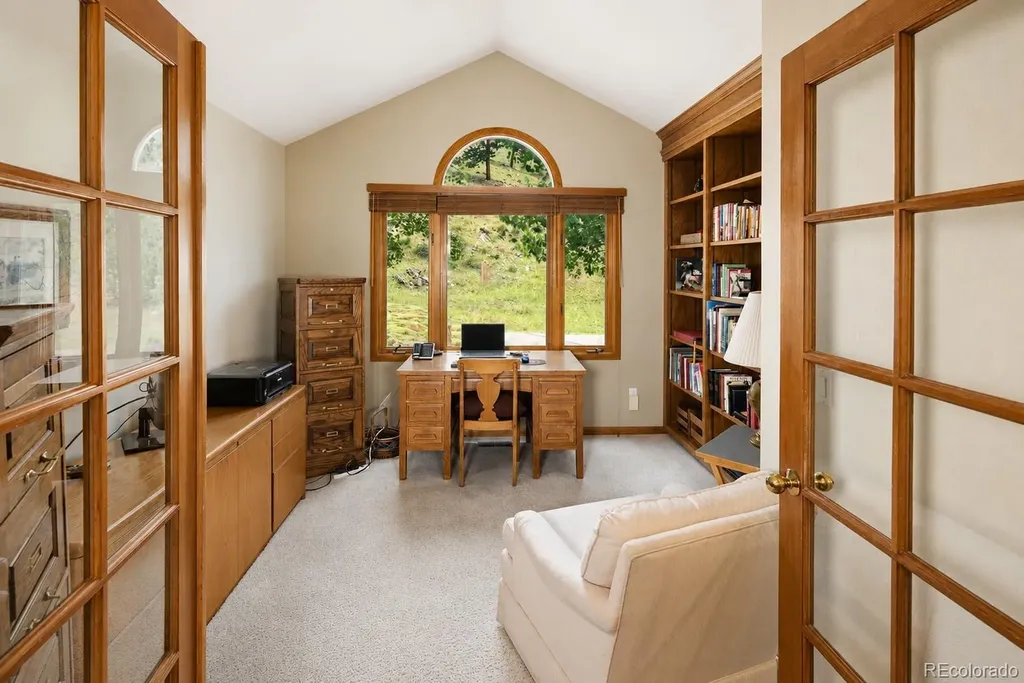 1107 Preserve Circle Golden CO 80401