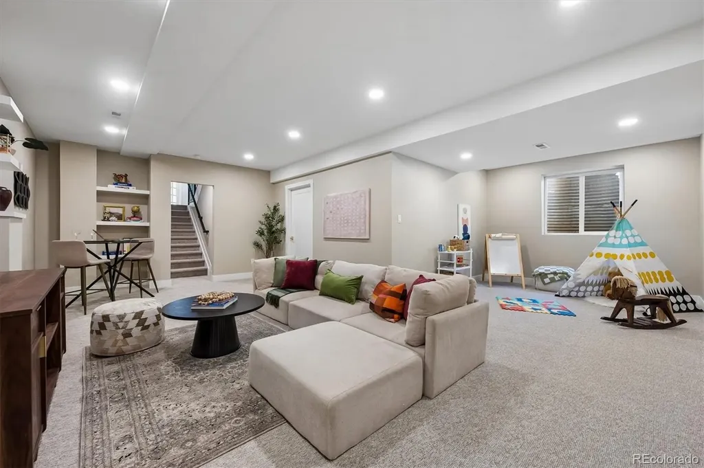 3637 E Euclid Avenue Centennial CO 80121