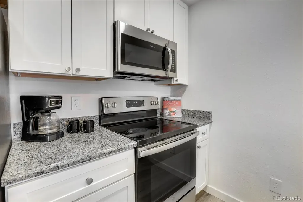 10890 W Evans Avenue Lakewood CO 80227